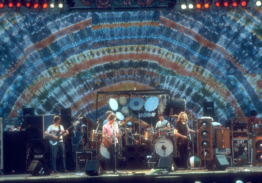grateful dead photograph of the band playing on stage